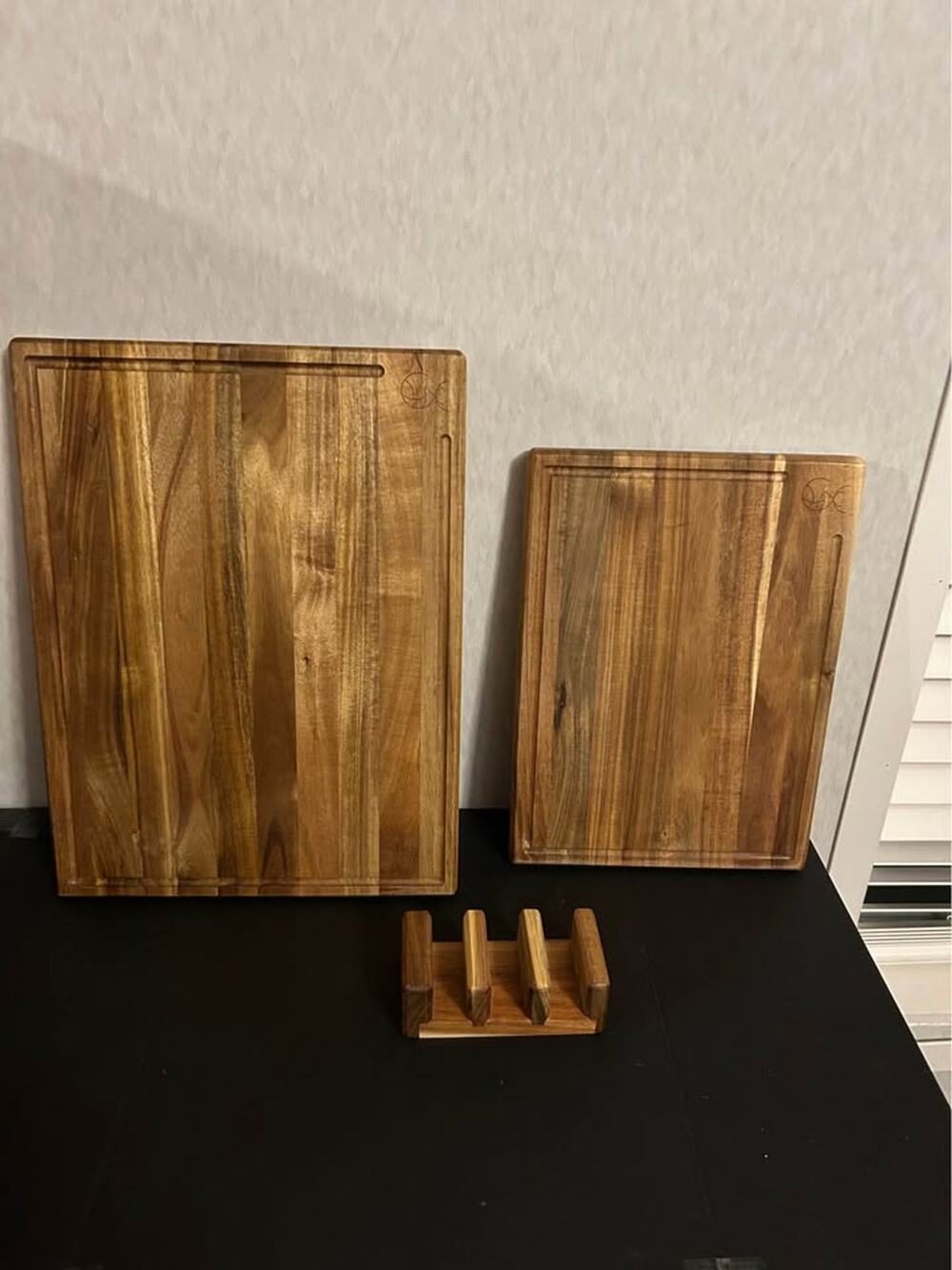 Waldwerk Wooden Cutting Board Set 2 Boards Juice Groove Stand Acacia Wood